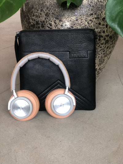 Brussels Beoplay Case